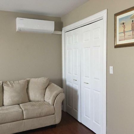 Seaview White House Bed & Breakfast Stratford Екстериор снимка