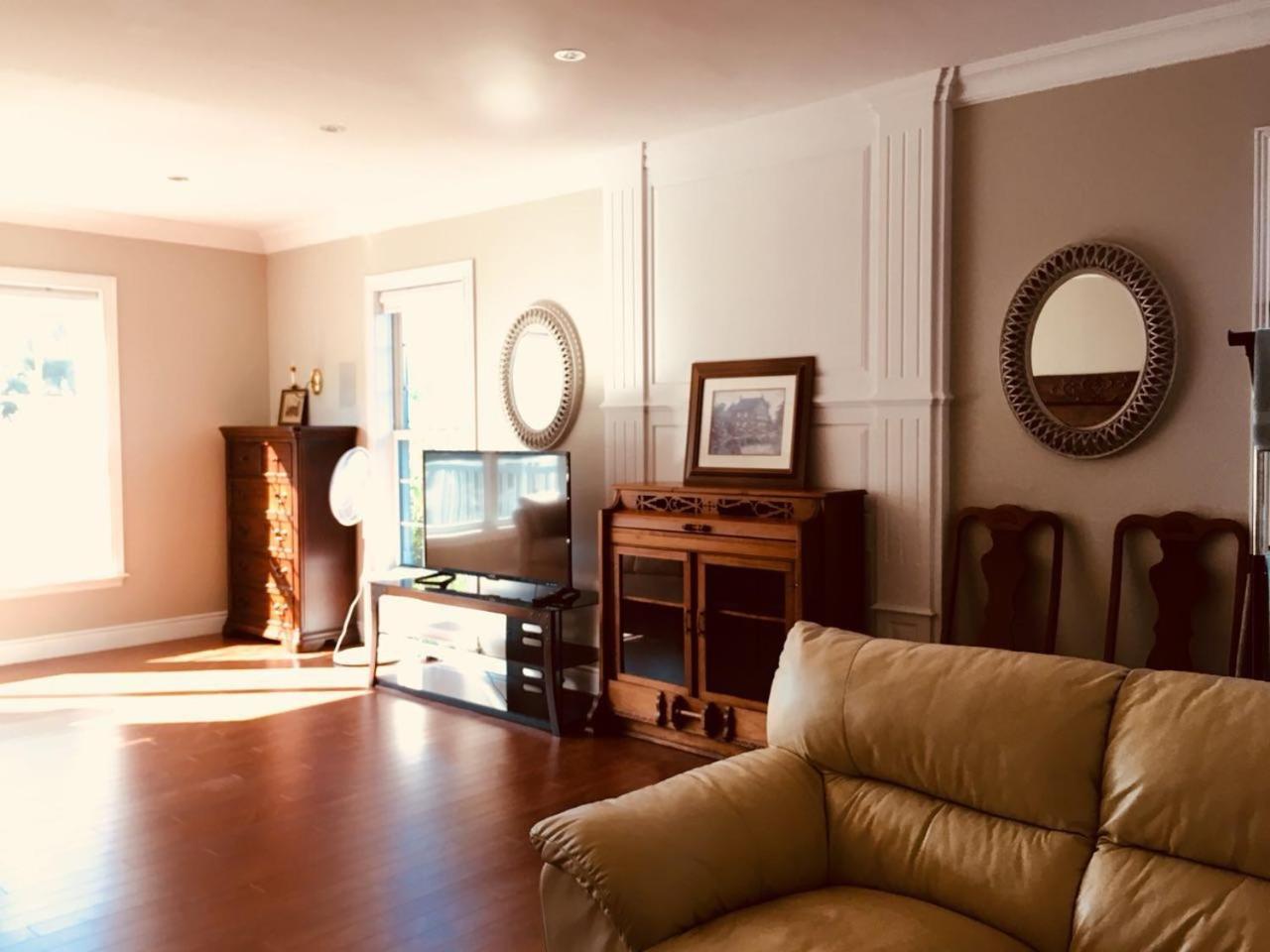 Seaview White House Bed & Breakfast Stratford Екстериор снимка