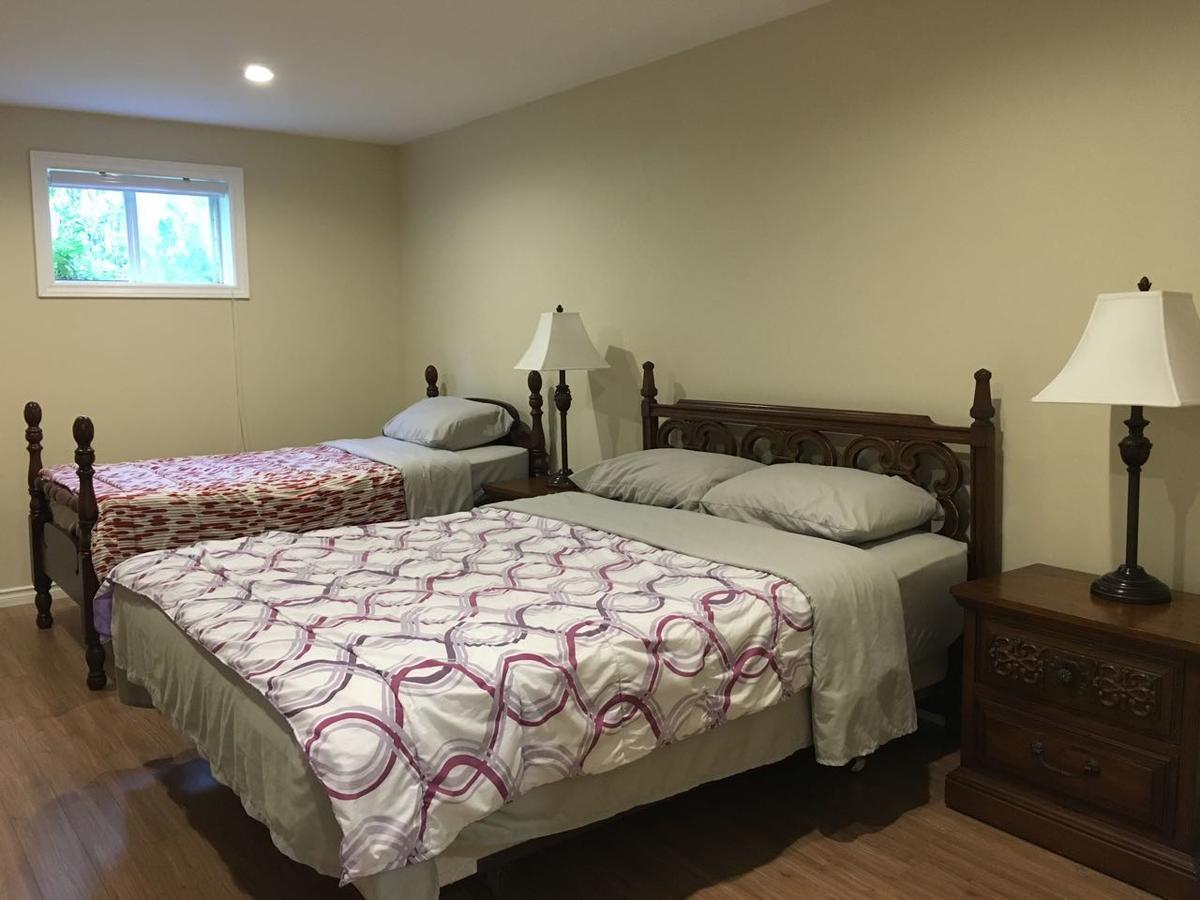 Seaview White House Bed & Breakfast Stratford Екстериор снимка